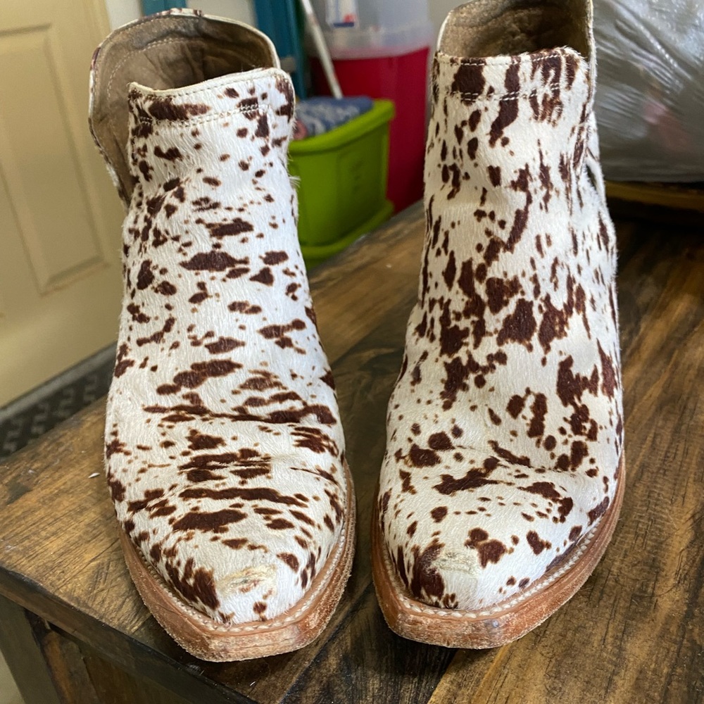 Ariat cowhide booties